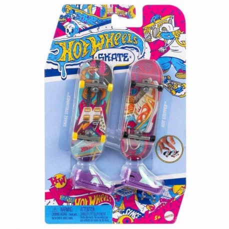 Hot Wheels Skate Retro 2-Pack Fingerboards & Pair Of Skate Shoes - Snake Strummer And Hot Stepper